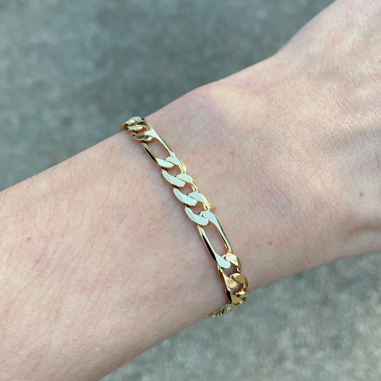 14k Gold Layered Figaro Bracelet 8in 6mm - Prestige Jewelry